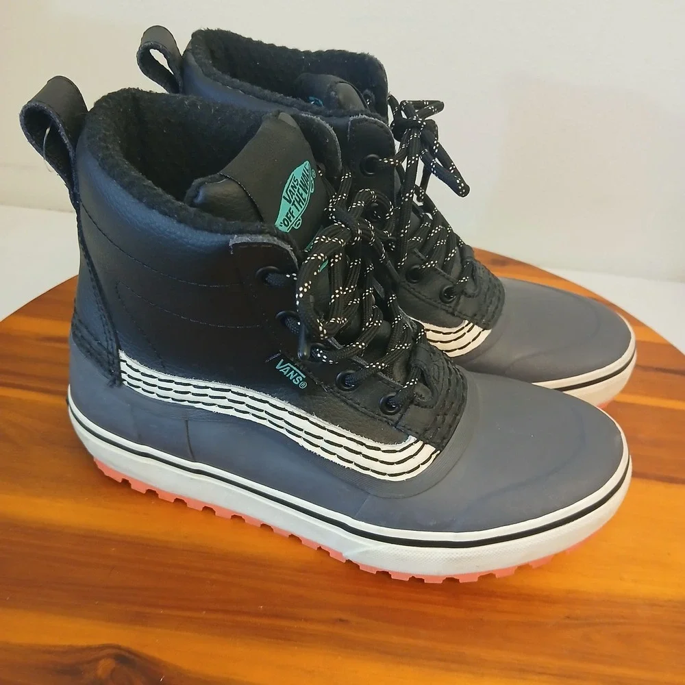 Vans Standard Mid MTE Mens 5.5 Black Grey Snow Boots Outdoors Hiking 721454